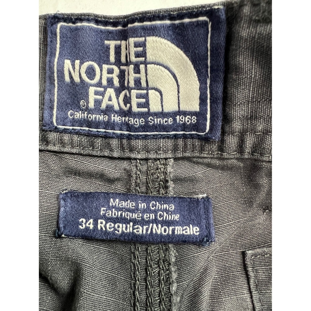 The North Face Cargo Shorts Mens 34 Gray Plaid Hiking Outdoor Gorpcore A15 - Picture 2 of 16